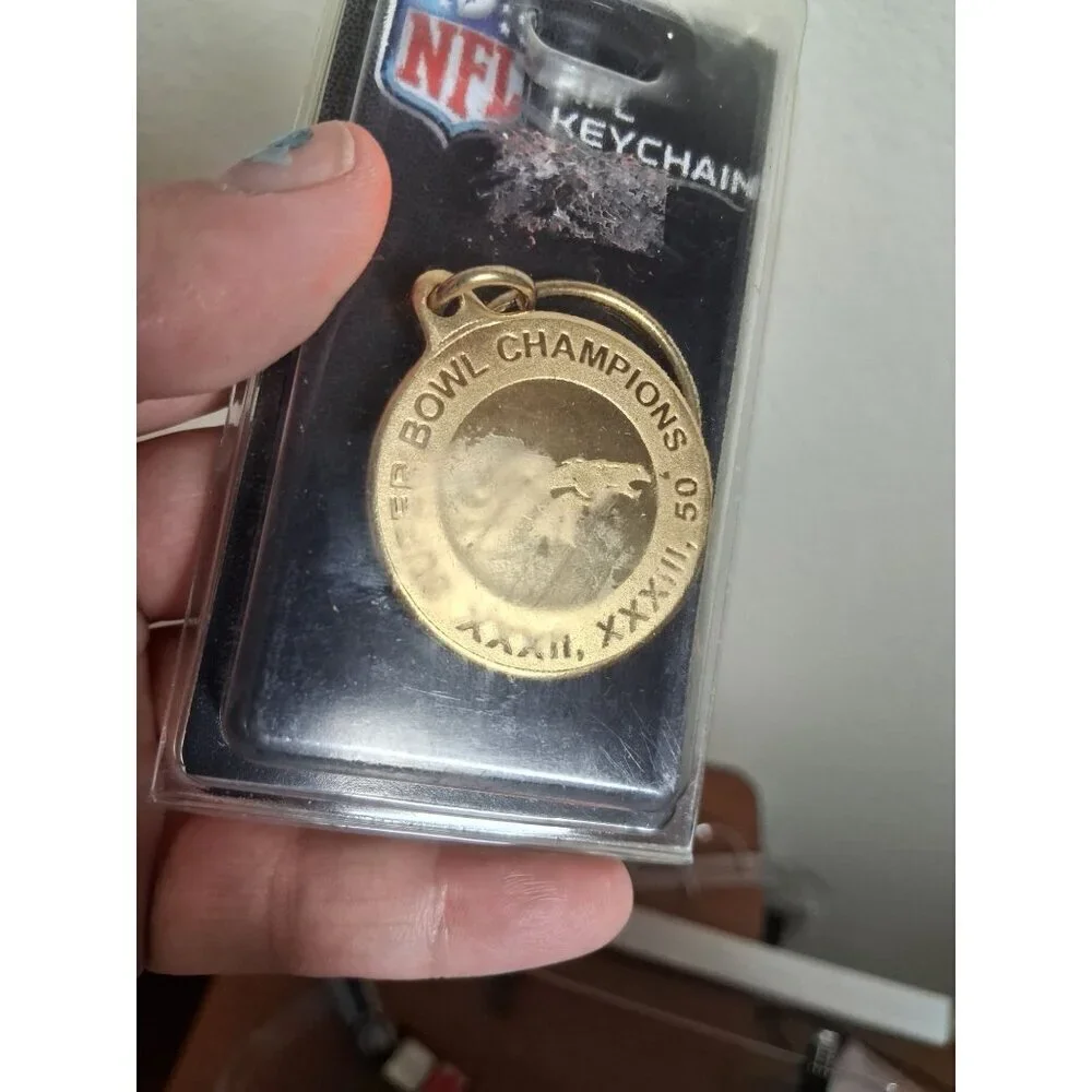 NFL Superbowl Champions Keychain Denver Broncos Bronze Coin Collectible Fan Gear